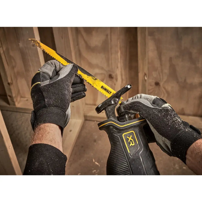 DeWALT DCS382N-XJ reciprocating saw - Reciprocating sawsNAK-PIS<<<Cordless toolsNAK<<<ActionPL&&&Reciprocating