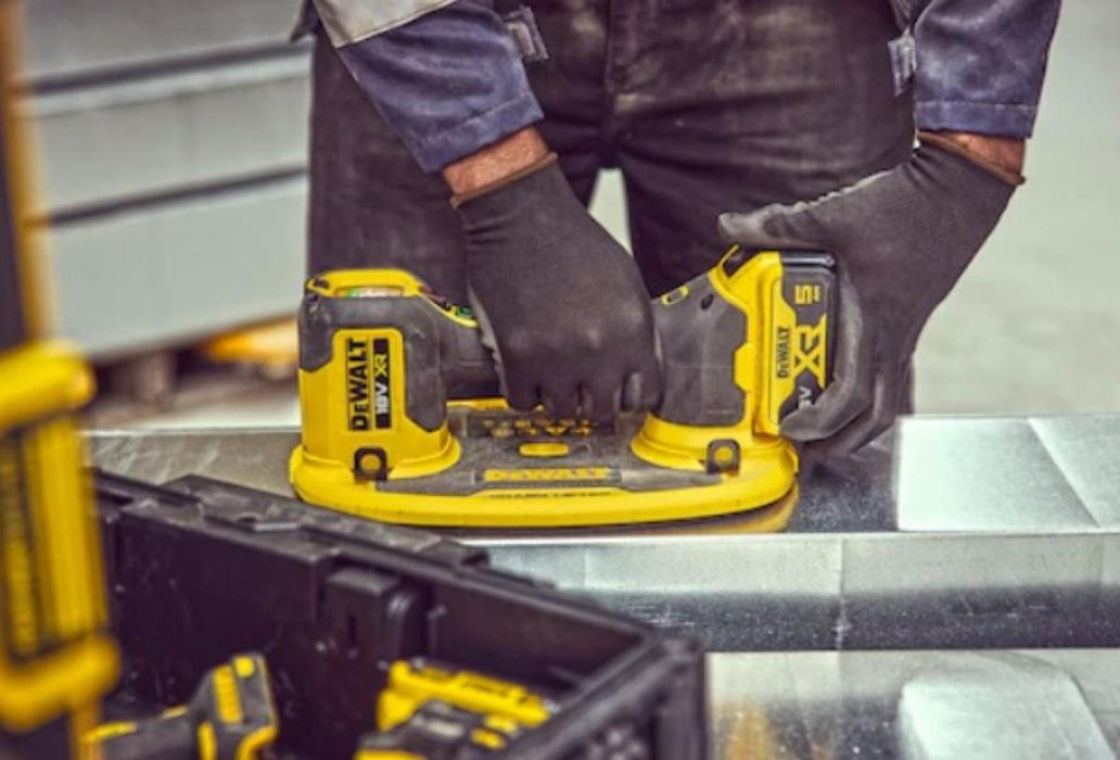 DEWALT. GRABO 18V DCE590N VACUUM LIFTER
