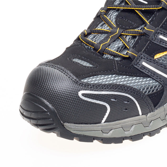 DEWALT CUTTER WORK SHOES SIZE 42