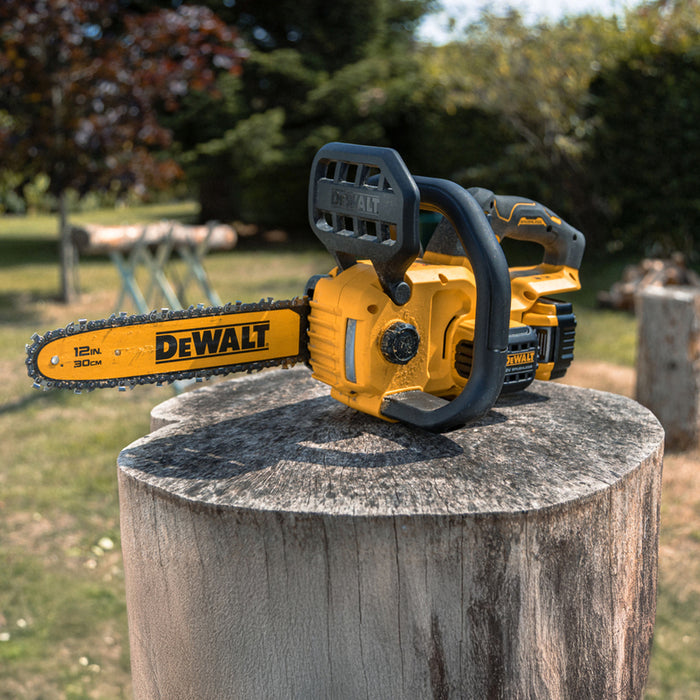 CORDLESS CHAINSAW DEWALT DCMCS565P1-QW 18 V, NUMBER OF BATTERIES 1, 5.00 Ah, BAR LENGTH 30.00 cm