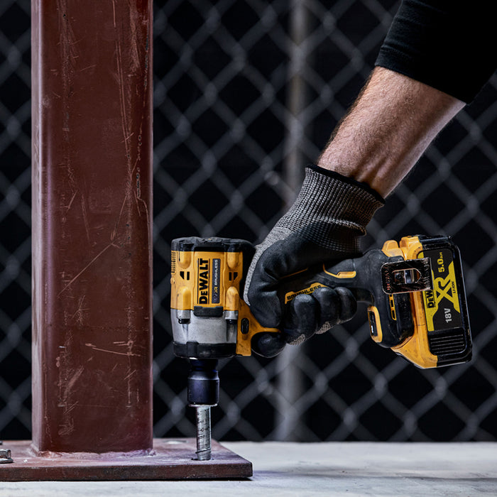 CORDLESS IMPACT WRENCH DEWALT DCF922P2T-QW 18 V, NUMBER OF BATTERIES 2, BATTERY CAPACITY 5.00 Ah, CASE