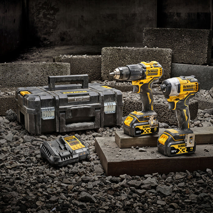 DEWALT DCK2062M2T-QW 18 V CORDLESS KIT, NUMBER OF BATTERIES 2, 4.00 Ah, CASE