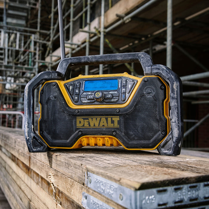 DEWALT DCR029-QW CORDLESS RADIO