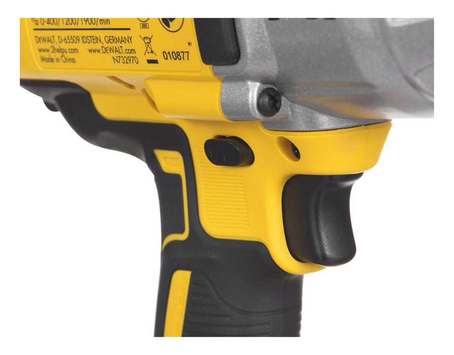 CORDLESS IMPACT WRENCH DEWALT DCF899N-XJ 18 V, 950.00 nm