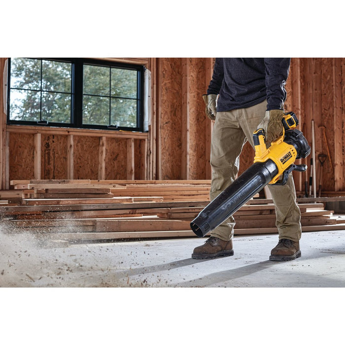 DeWALT DCMBL562N-XJ leaf blower
