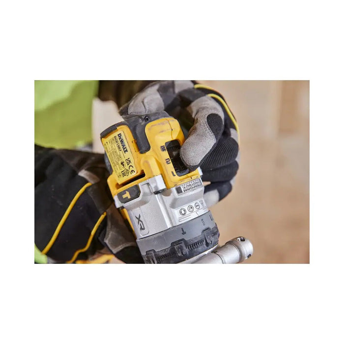 DEWALT DCD1007WW1T 18V drill/driver