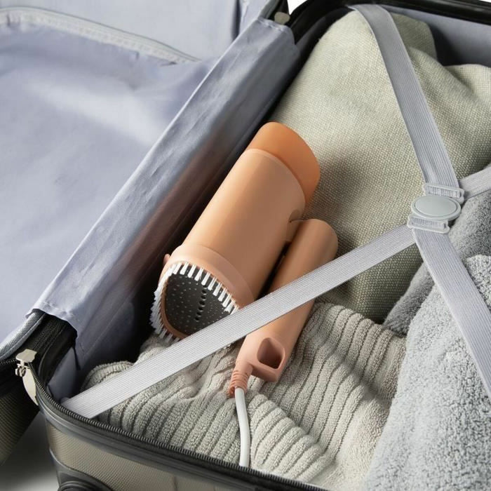 Vertical steam iron DOMO