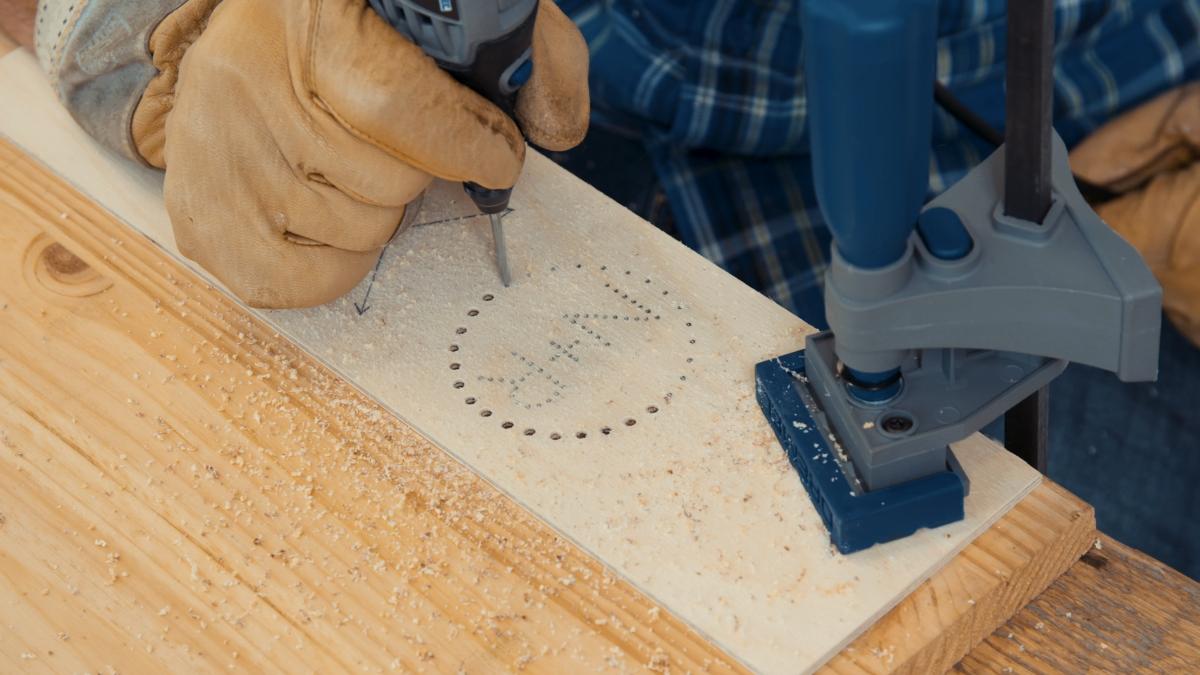 DREMEL ® 3000 MULTIFUNCTIONAL TOOL (3000-15)