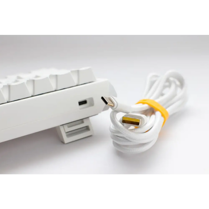 Ducky One 3 Pure White SF 65% Gaming Mechanical Keyboard Hotswap Cherry MX Black RGB PBT Keycaps - Геймърски