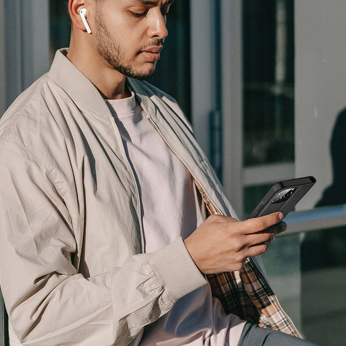 Dux Ducis Skin X2 case for iPhone 14 Pro case with magnetic flap brown - Cell phone cases and covers<<<HurtelXML