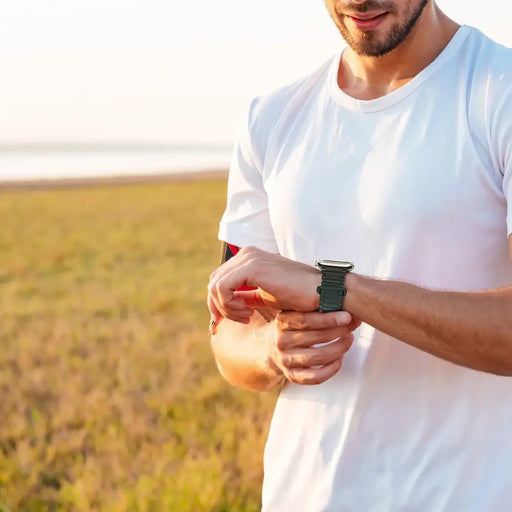 Dux Ducis Strap (Armor Version) Apple Watch SE strap 9 8 7 6 5 4 3 2 1 (41 40 38 mm) silicone magnetic strap bracelet