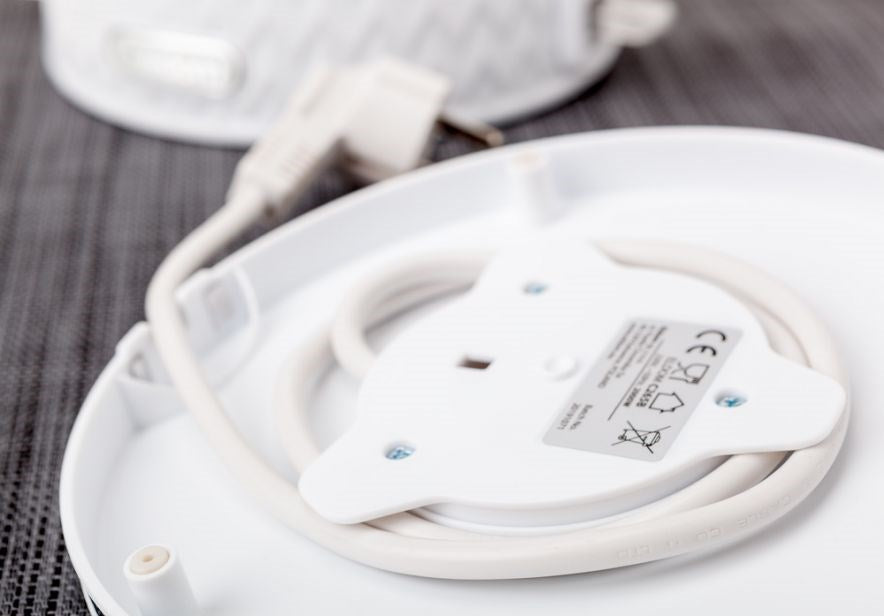 ELDOM C265B NELA electric kettle 1.7 L 2000 W White