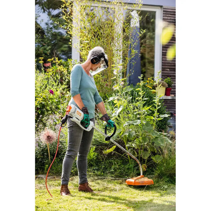 ELECTRIC TRIMMER STIHL FSE 60 540 W MOWING WIDTH 35.00 cm - Електрически тримери<<<Градински