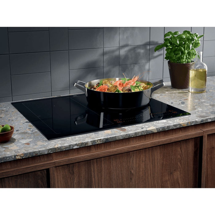 Built-in hob ELECTROLUX SenseBoil 700 EIS62453