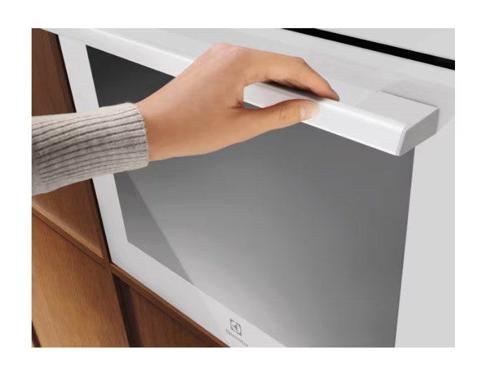 ELECTROLUX LOE8F38V oven