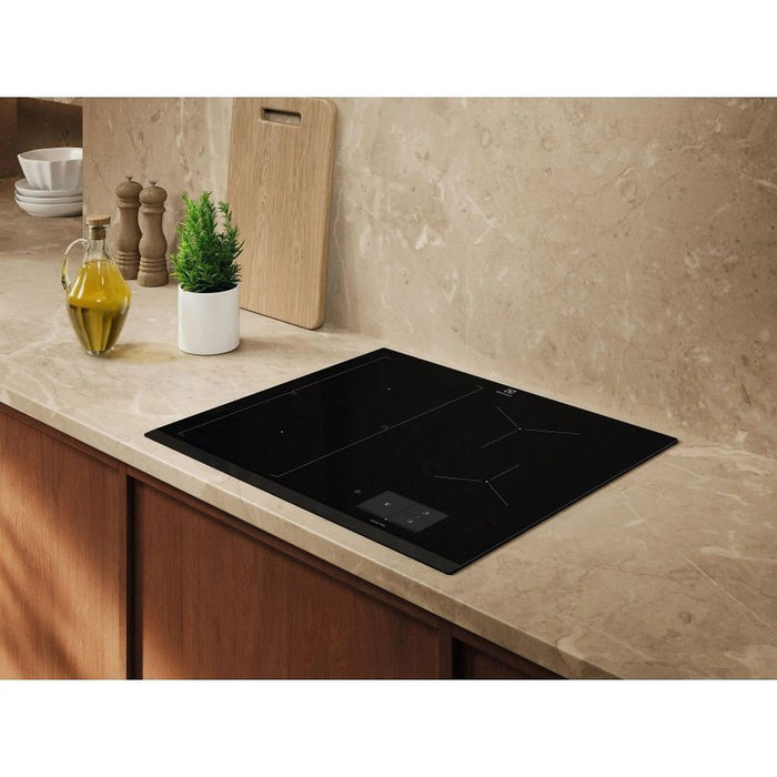 Built-in ceramic hob Electrolux EIS6949 (ST), Induction
