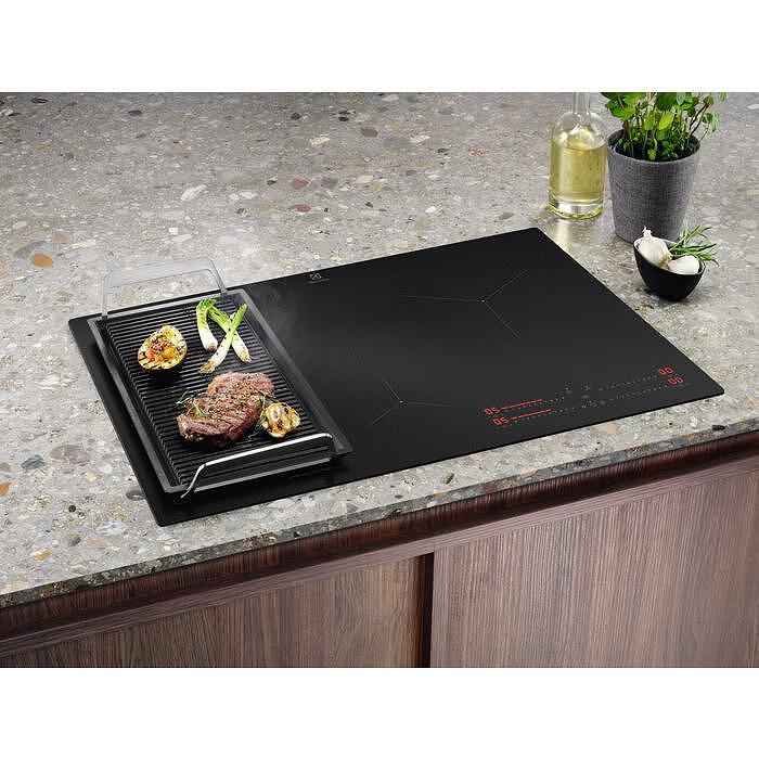 Built-in ceramic hob Electrolux EIS87453IZ, Induction