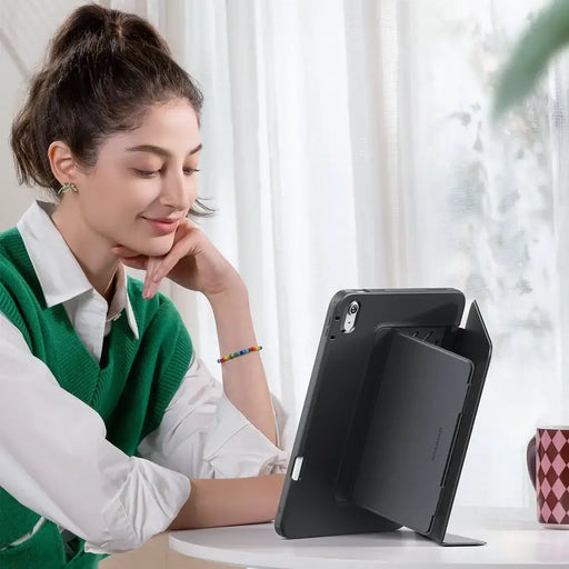 ESR Flip Hybrid Case for iPad 10.9’’ 2022 (10th gen.) / 11’’ 2025 (11th gen.) - Black - Cell phone cases