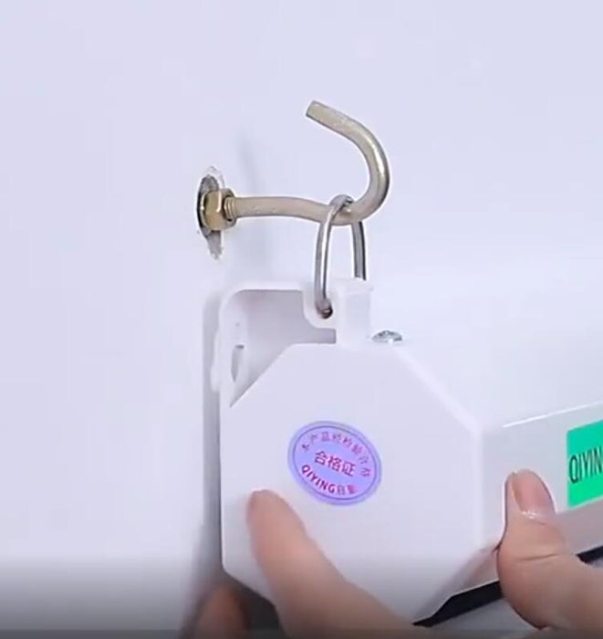 Projector screen for wall ESTILLO Roller Projector, 180 x 180, 1:1