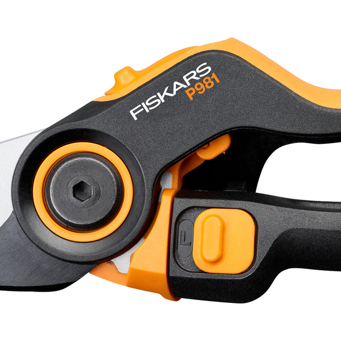 FISKARS DUAL ACTION VINEGAR SHEARS P981