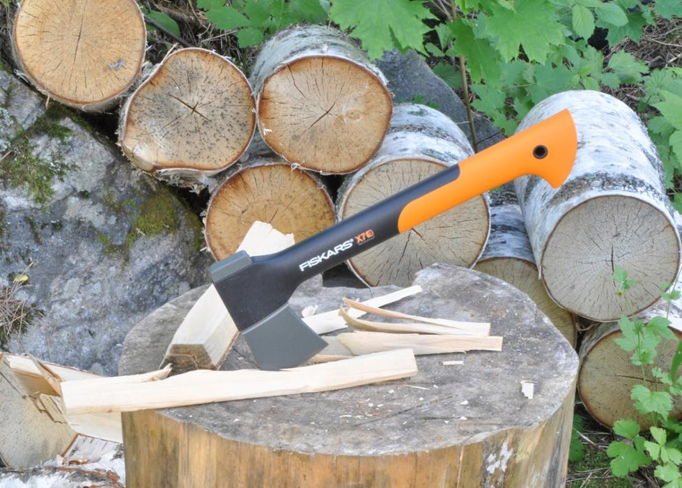 CAMPING AX X7 35.5CM FISKARS