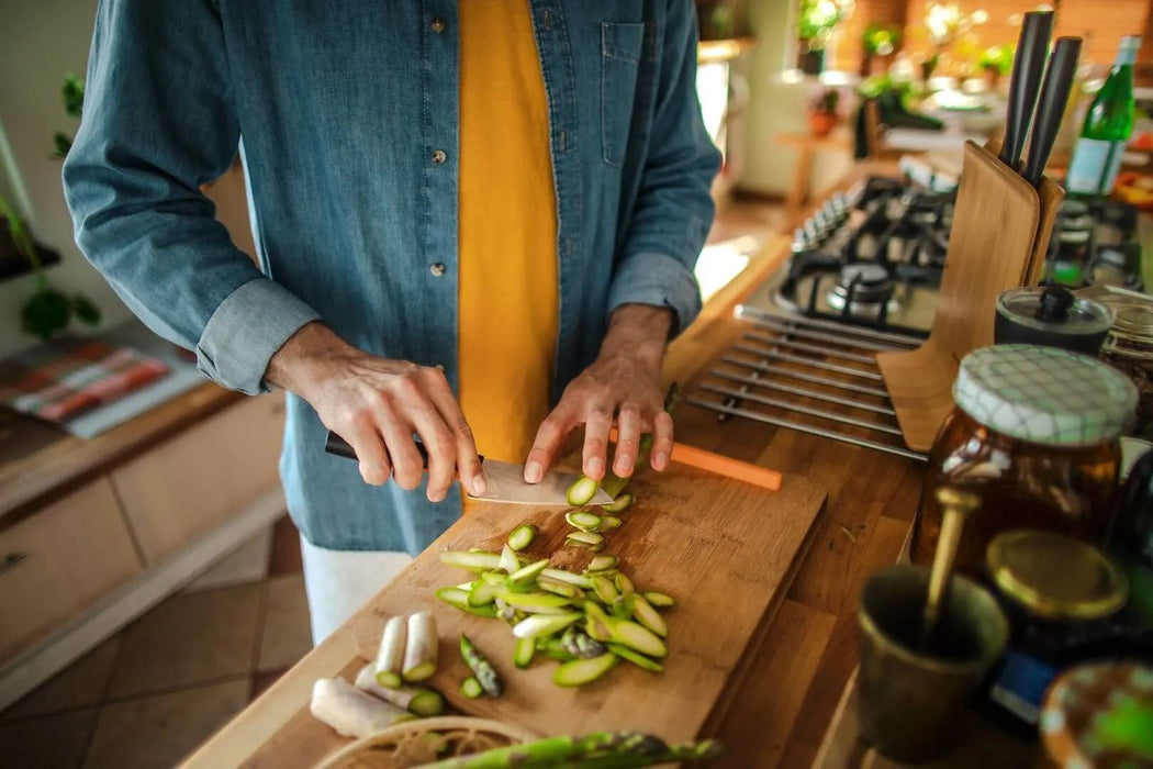 FUNCTIONAL FORM SMALL COOKING KNIFE