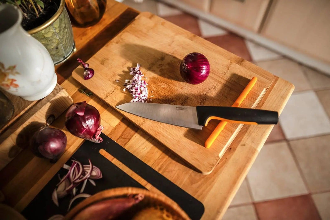 FUNCTIONAL FORM COOKING KNIFE