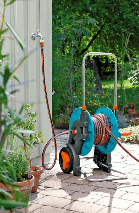 TROLLEY WITH 20M HOSE AND GARDENA ACCESSORIES