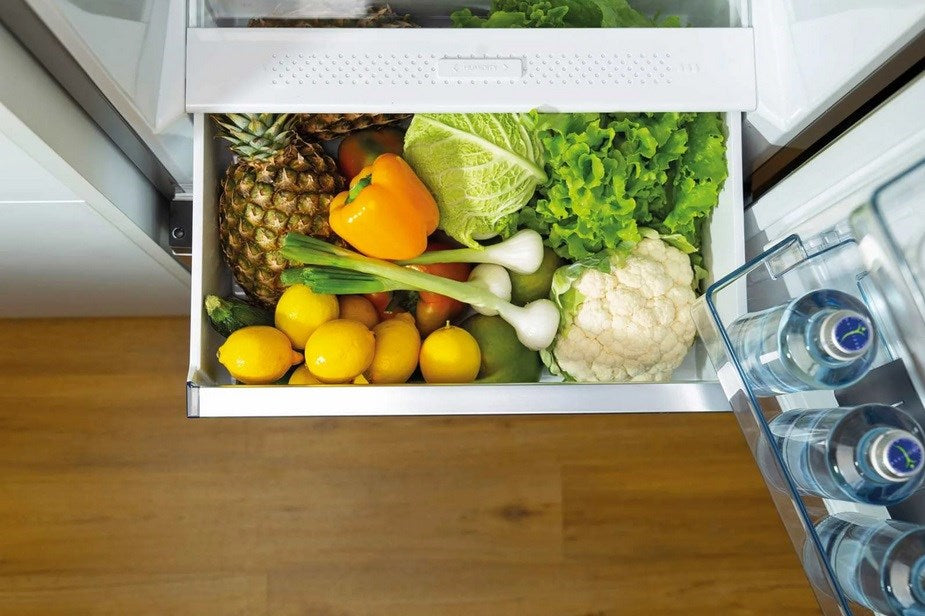 Gorenje NRK620CA2XL4 fridge-freezer Freestanding