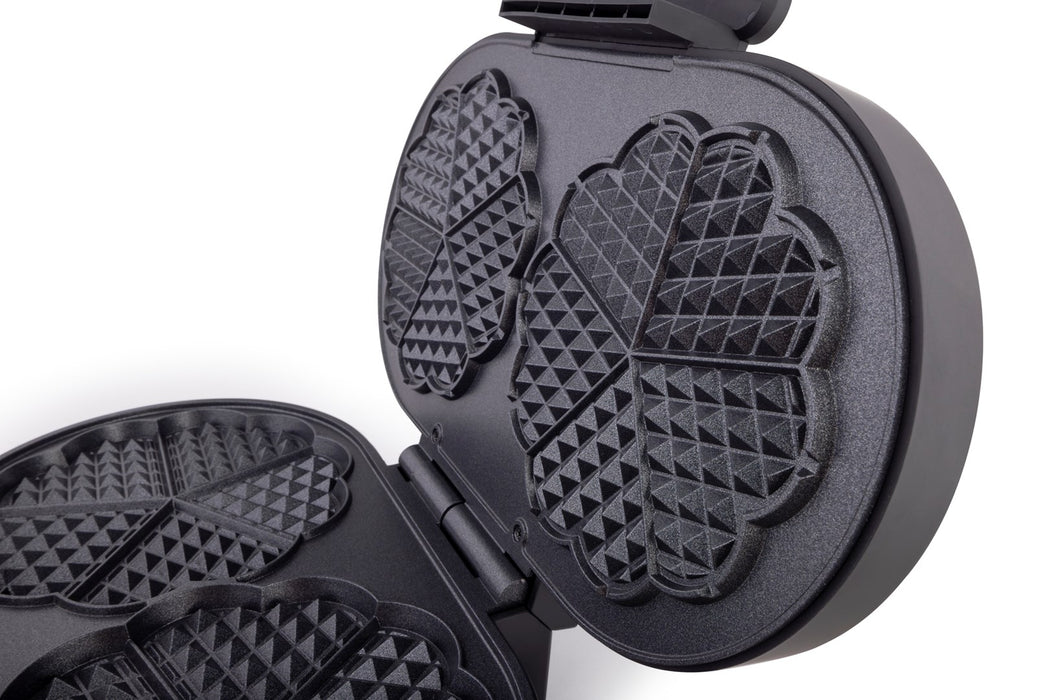 Waffle maker GORENJE WM1200B black, 1200 W