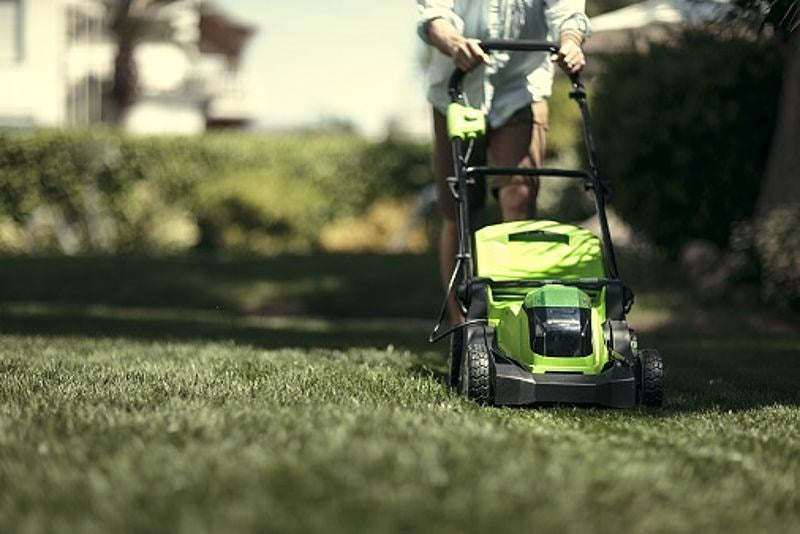 Cordless mower 40V 4Ah 41 cm Greenworks G40LM41K4 - 2504707UB