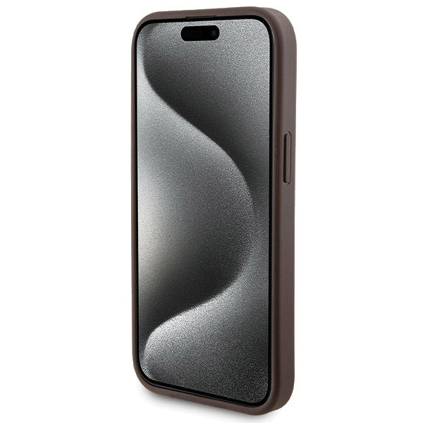 Guess 4G Metal Logo case set for iPhone 15 + 5000mAh MagSafe power bank - brown