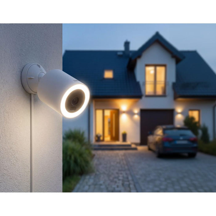 HAMA Wi-Fi Outdoor Surveillance Camera with Light and Motion Detector, 2688 x 1520p, 4MP
