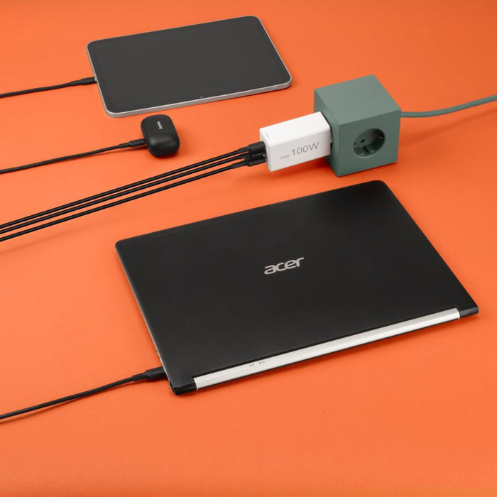 HAMA Fast charger 220V, 100 W GaN, 2x USB-C PD, 1x USB-A QC