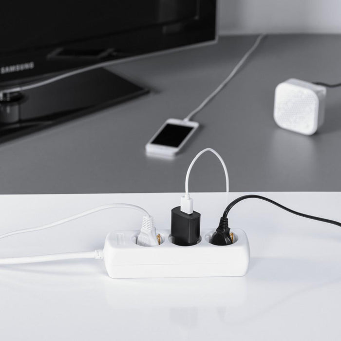 HAMA 3-socket power strip, 1.4m, white