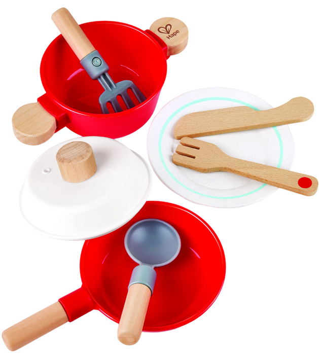 CHILDREN'S COOKING AND SERVING SET