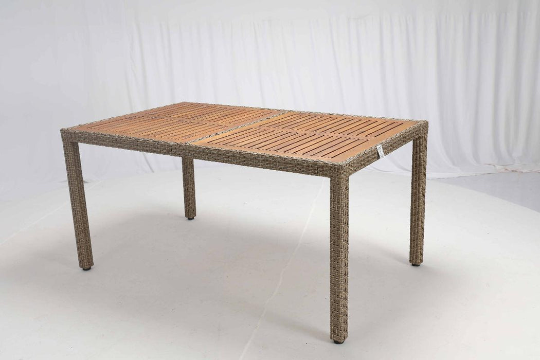 BIRMINGHAM RATTAN SET OF 6 CHAIRS AND TABLE