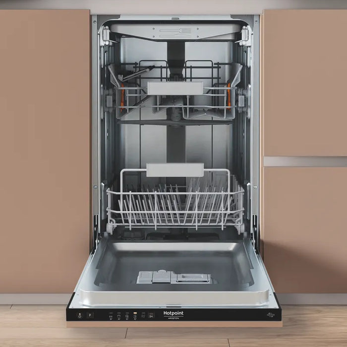 Built-in dishwasher Hotpoint-Ariston HA4ID11CS80, 11 place settings, D
