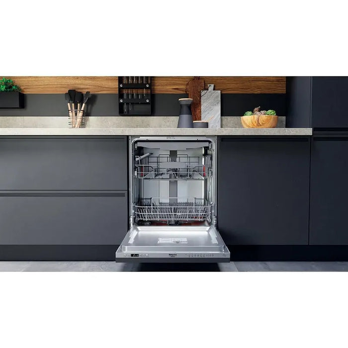 Built-in dishwasher Hotpoint-Ariston HA4IFD14B, 14 place settings, D