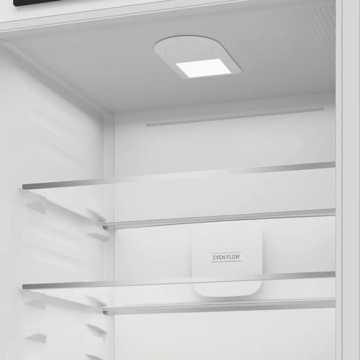 Built-in refrigerator with freezer Hotpoint-Ariston HPK2 5292 B4E, 270 l, E