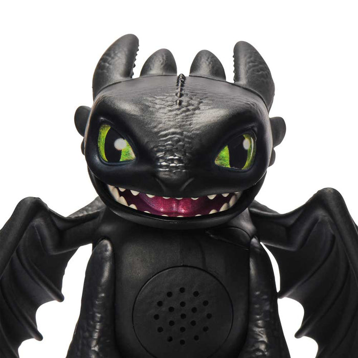 HOW TO TRAIN YOUR DRAGON Interactive mini dragon with 25 sounds