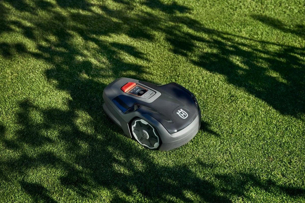 HUSQVARNA ASPIRE 400 M2 ROBOT MOWER