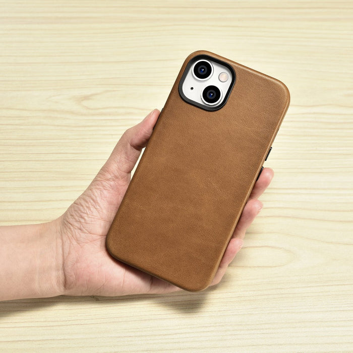 iCarer Oil Wax Premium Leather Case magnetic leather iPhone 14 case with MagSafe brown (WMI14220701-TN) - Cell phone