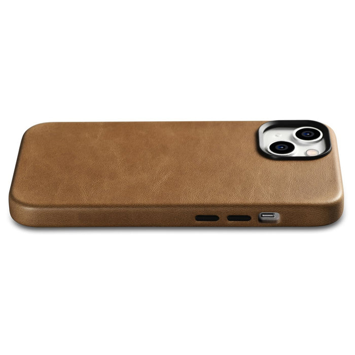 iCarer Oil Wax Premium Leather Case magnetic leather iPhone 14 case with MagSafe brown (WMI14220701-TN)