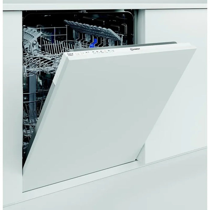 Built-in dishwasher Indesit D2I HL326, 14 place settings, 600 W, mm, E