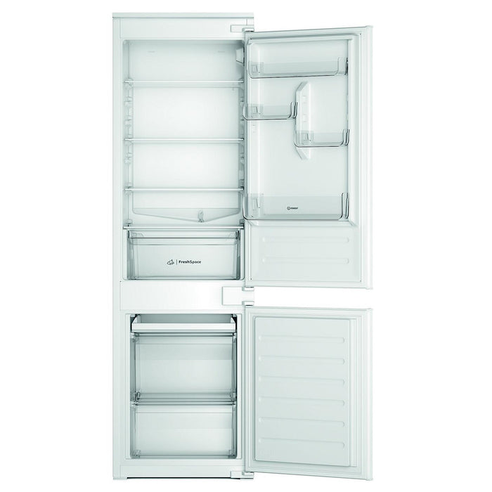 Built-in refrigerator with freezer Indesit INC18D021A1, 268 l, E, Static, Yes