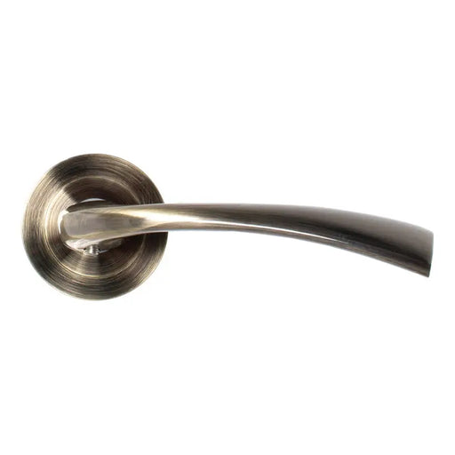 INTESA LUCKY DOOR HANDLE - Обков за врати<<<Обков<<<Мебели и интериор<<<Praktiker&&&Обков за врати<<<Врати и