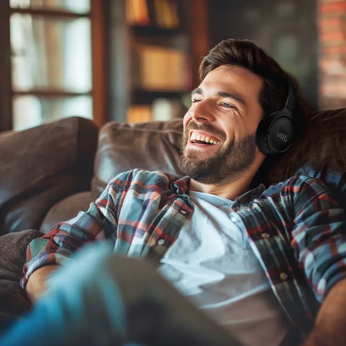 JBL Tune 520BT wireless on-ear Bluetooth 5.3 headphones - black - Headphones and speakers<<<HurtelXML&&&Headsets<<<JBL