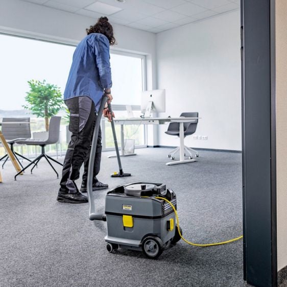 Vacuum cleaner KARCHER T 10/1 Professional - 1.527-300.0