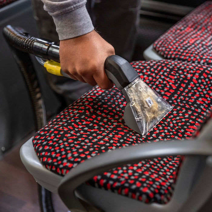 KARCHER PUZZI 8/1 CLEANER